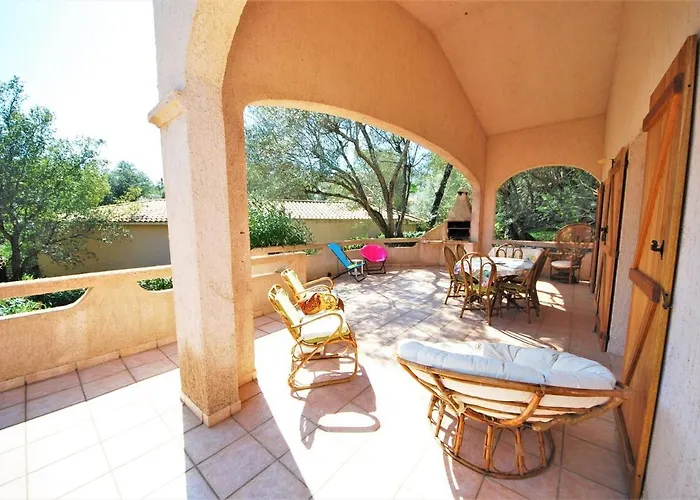 Maison Famiglia Sérénité Et Nature Сasa de vacaciones Porto Vecchio